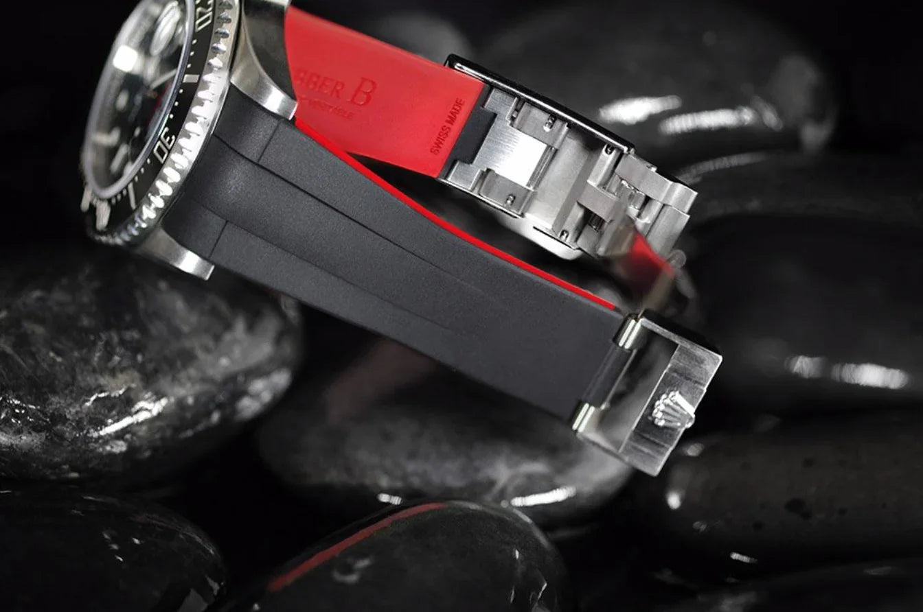 RubberB M112 Black/Red Strap - detail