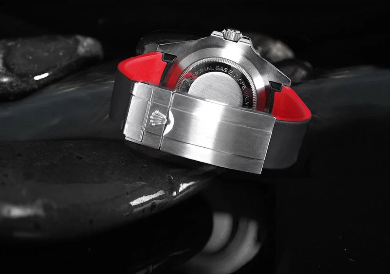 RubberB M112 Black/Red Strap - view 3