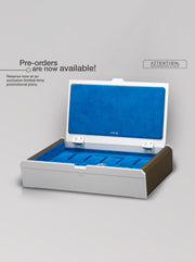 Aubliq 12 watch box in aluminium and leather