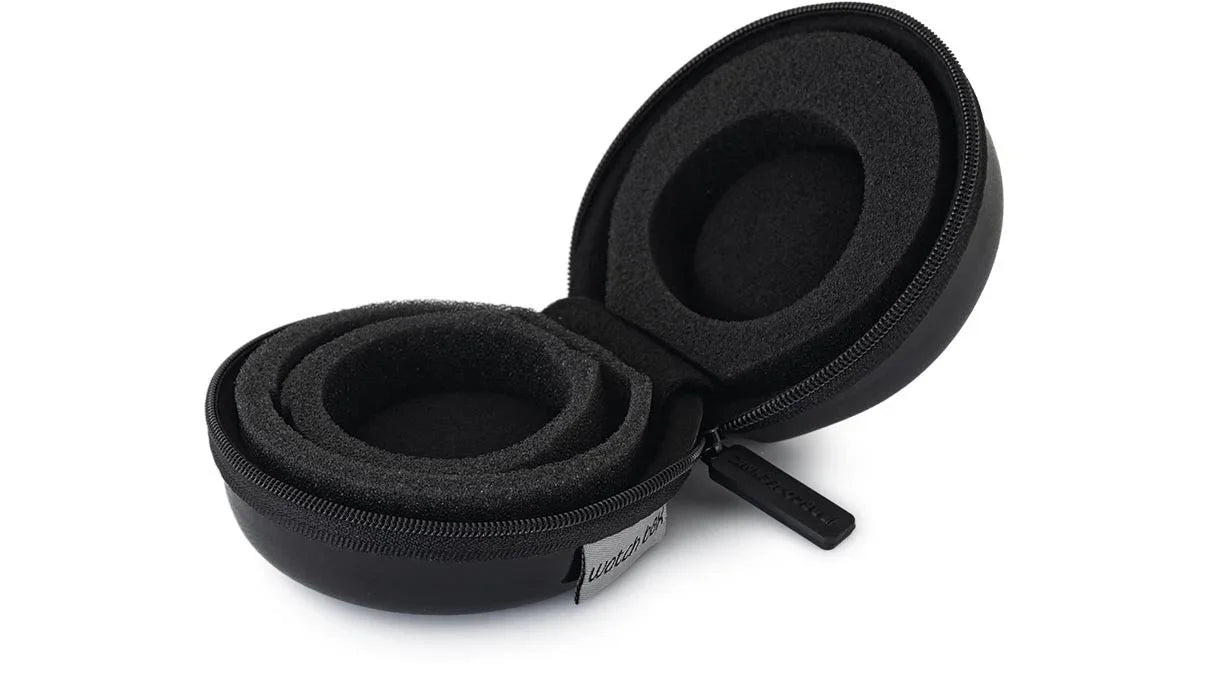 Donut single watch case in black - detail