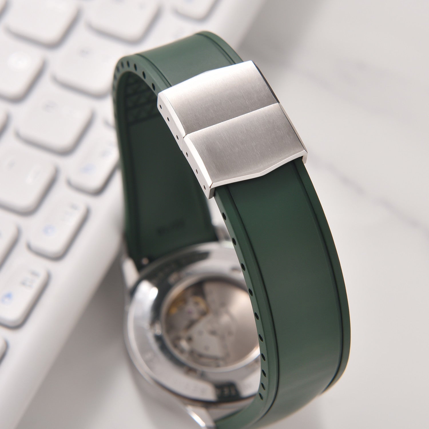 KronoKeeper 弧形可调节橡胶表带，带折叠表扣 - 灰色