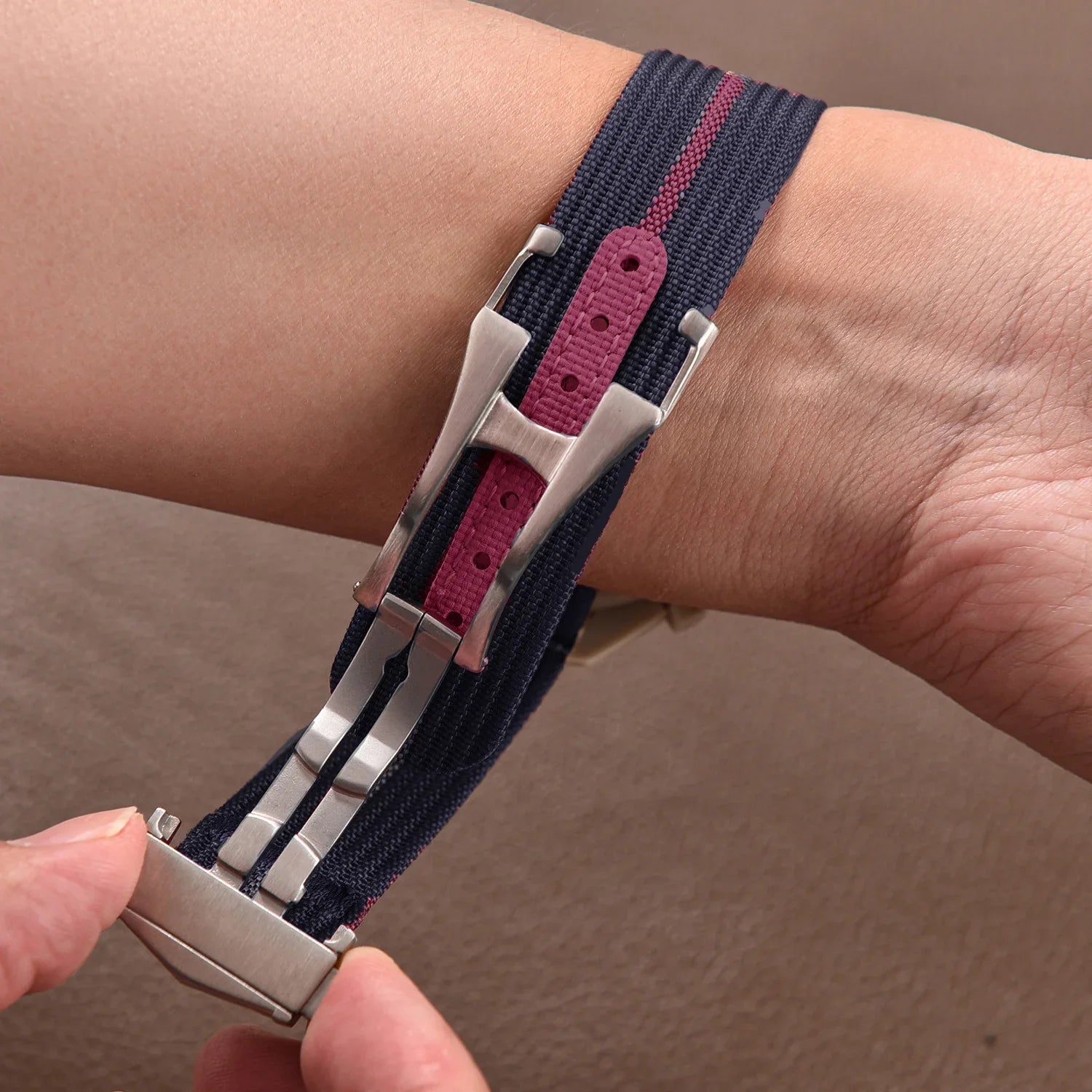 KronoKeeper ribbed NATO strap with deployant buckle - Black - view 7
