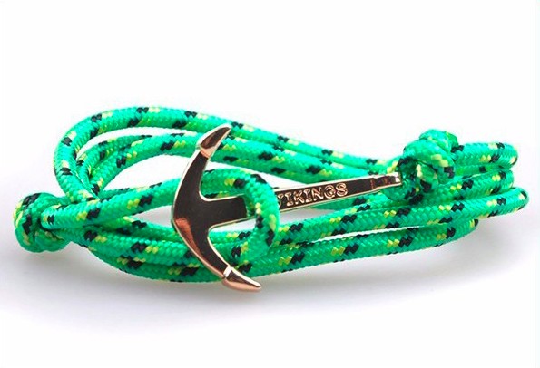 Gold plated anchor bracelet